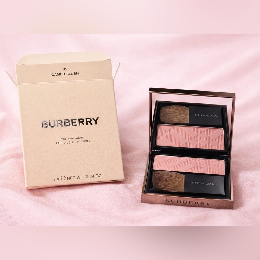 BURBERRY Light Glow Natural Blush – 02 Cameo Blush | Soft Pink Glow 💗✨